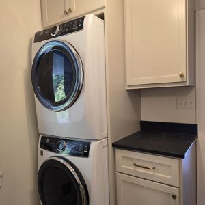 Martin Cedarburg Home - New Laundry Room